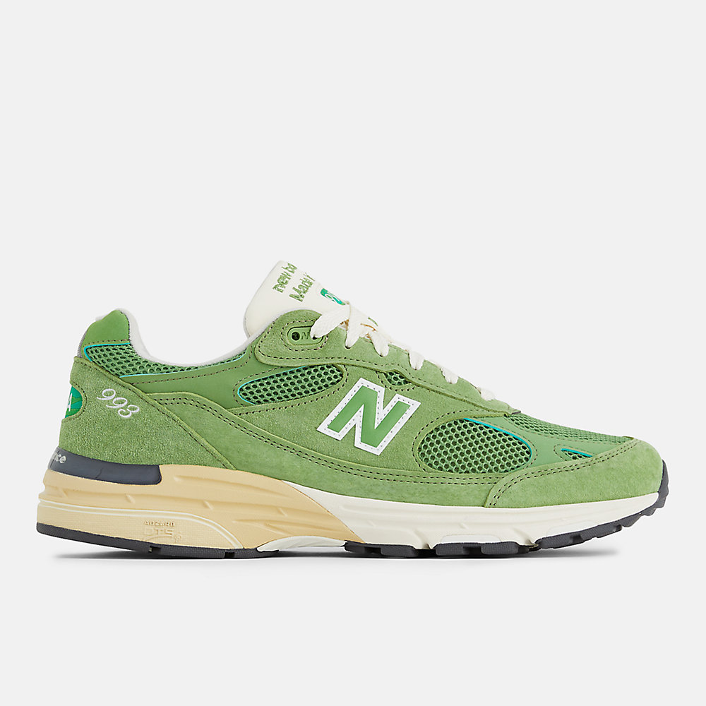 New Balance Made in USA 993 Shoes Chive with Sea Salt